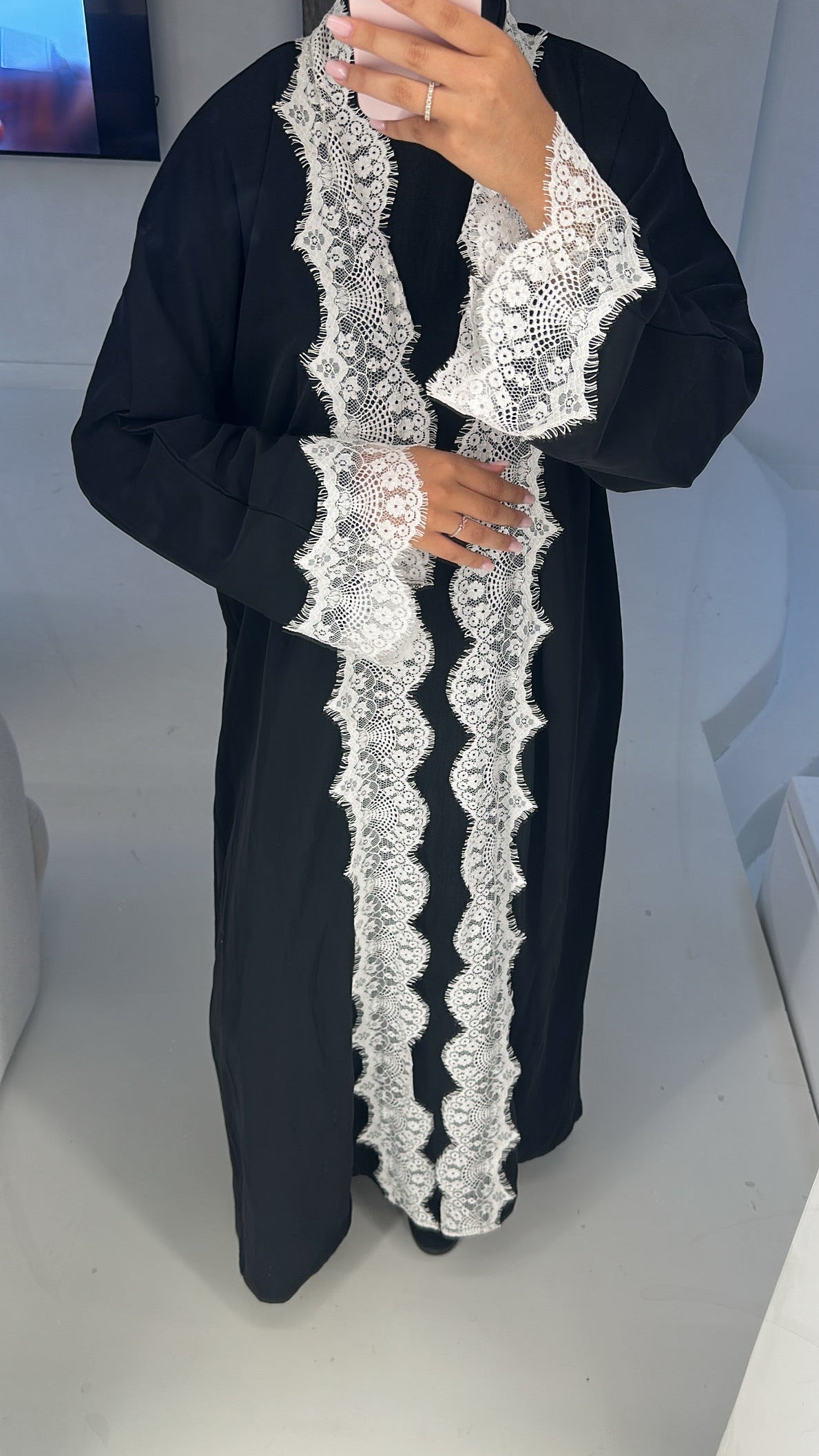 ABAYA III