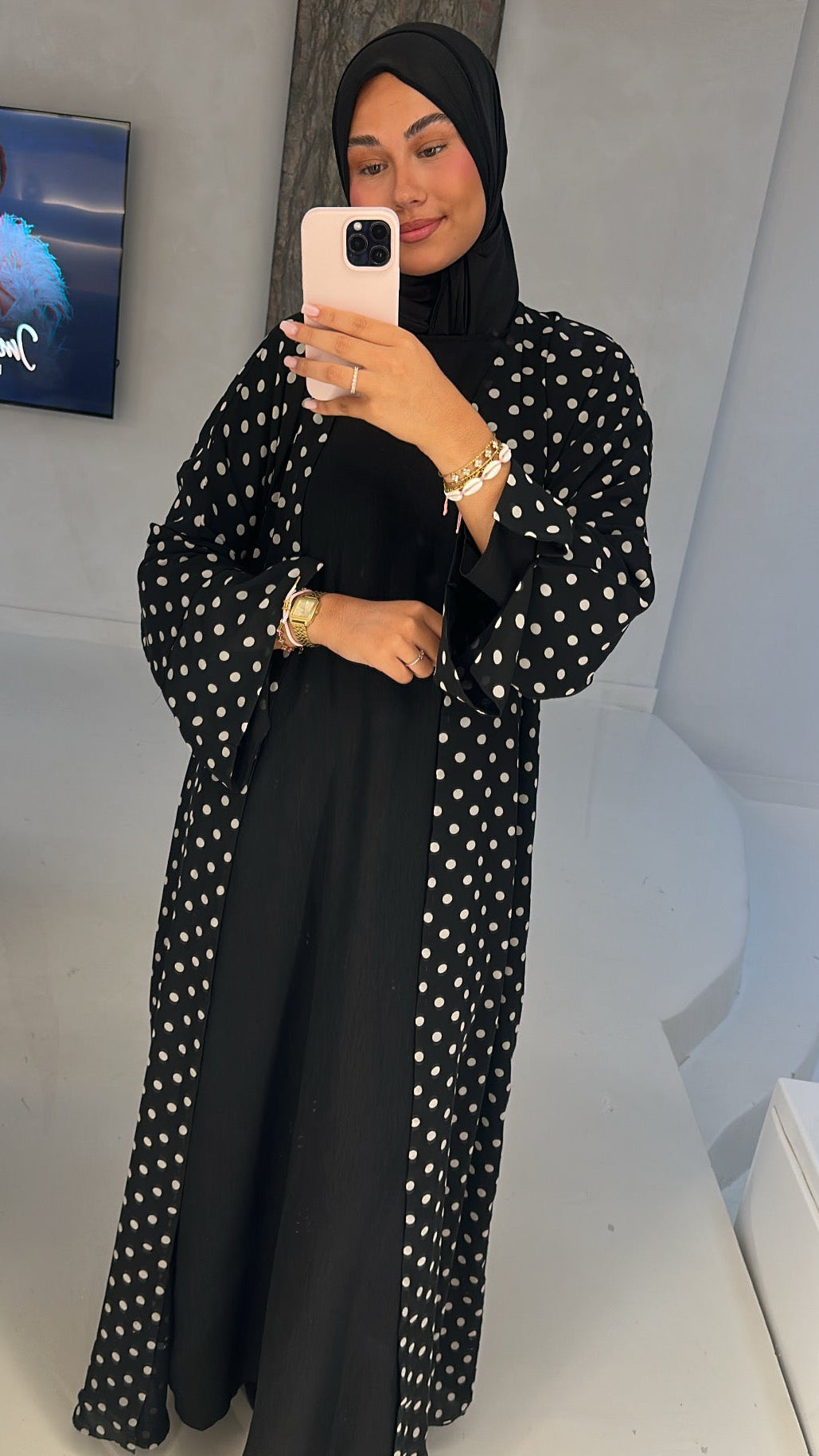 ABAYA IV