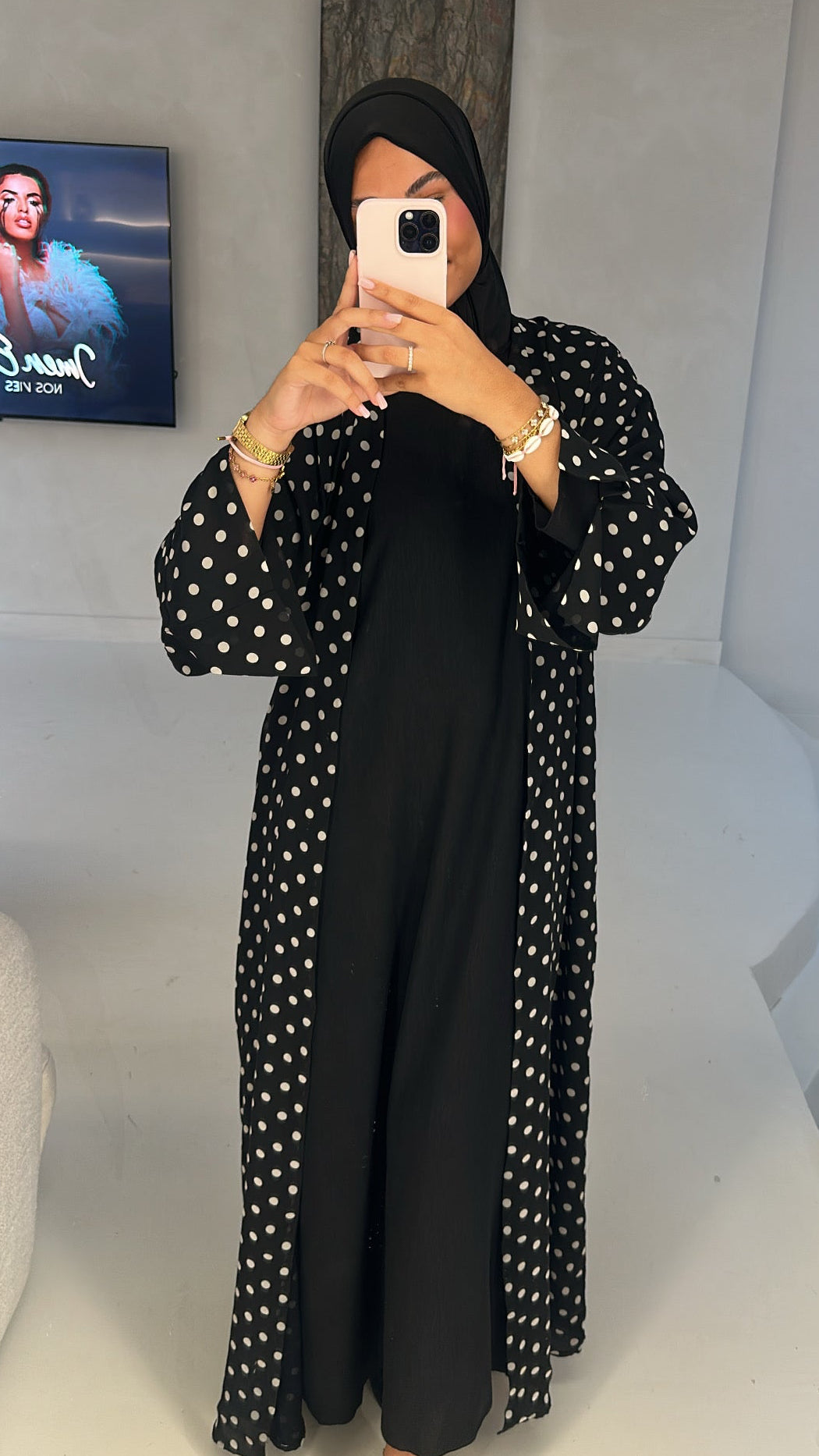 ABAYA IV